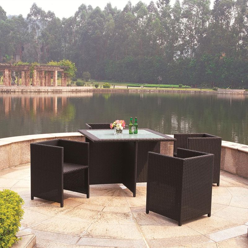 North Europe Luxury Wicker Outdoor Furniture Gradenfuniture Natural Rattan Coffee Tables and Chairs